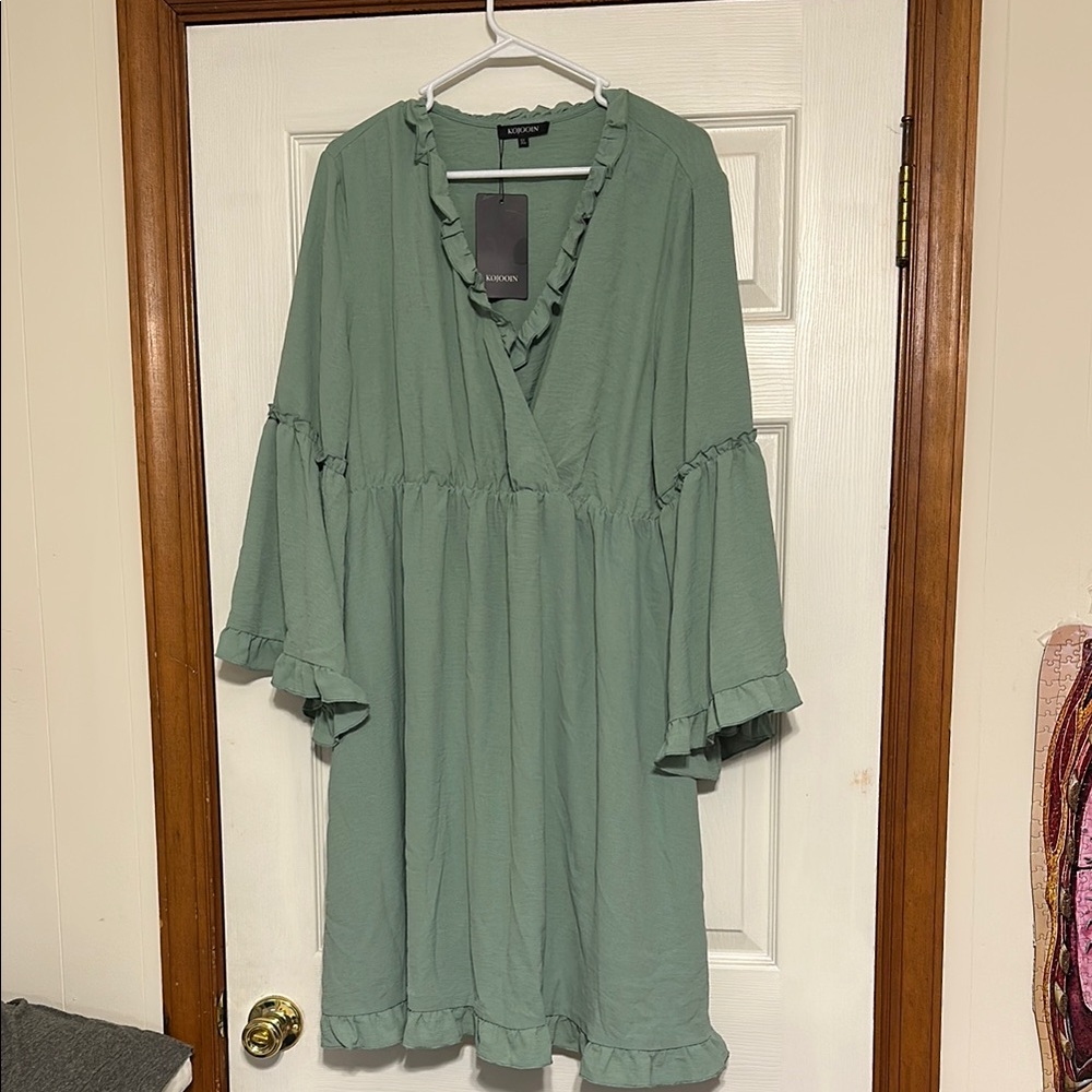 NWT Kojooin Green Ruffled Dress size XL